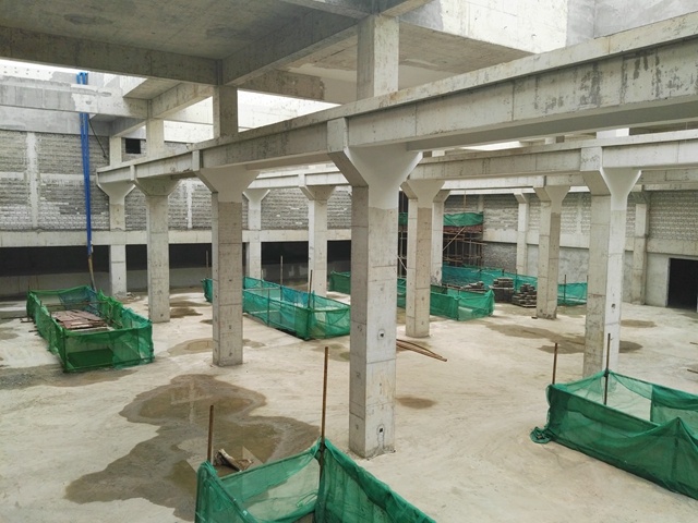 正在建设中的石井地下污水净化厂。