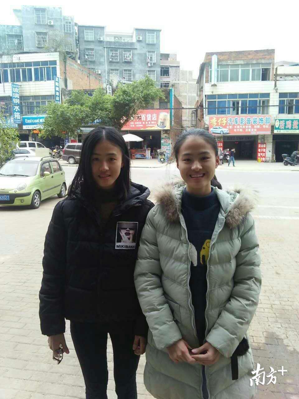 李鸣、李双 李鸣、李双