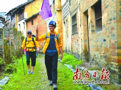 大赛吸引全省各地1000多名运动爱好者参与。 大赛吸引全省各地1000多名运动爱好者参与。