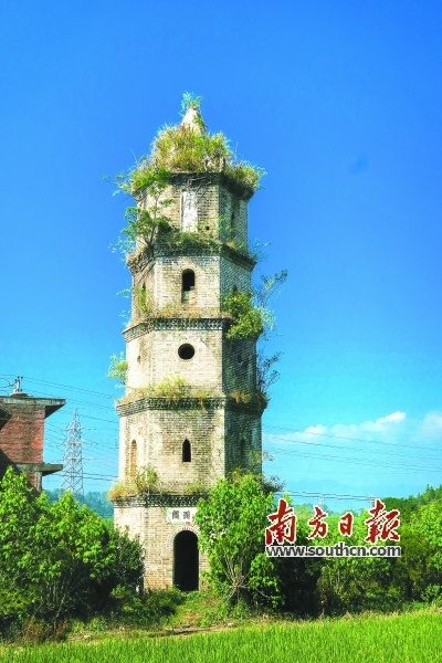 夏湟村的文峰塔。 张仁敏 摄 夏湟村的文峰塔。 张仁敏 摄