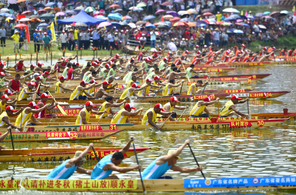放龙仪式。丁铨 摄