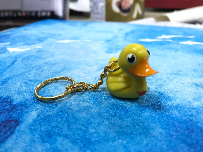 小黄鸭钥匙扣。李欣/摄 小黄鸭钥匙扣。李欣/摄