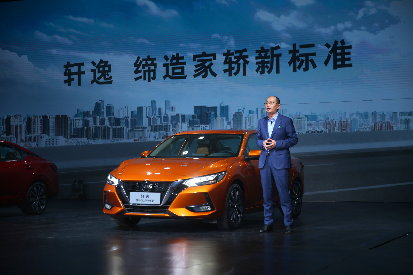 7月16日,东风日产第14代轩逸正式上市,共推出6款车型,指导价格10.