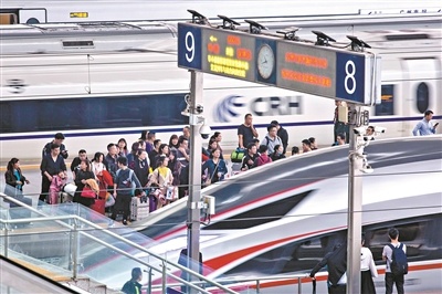 广铁春运首日运客约165万人次