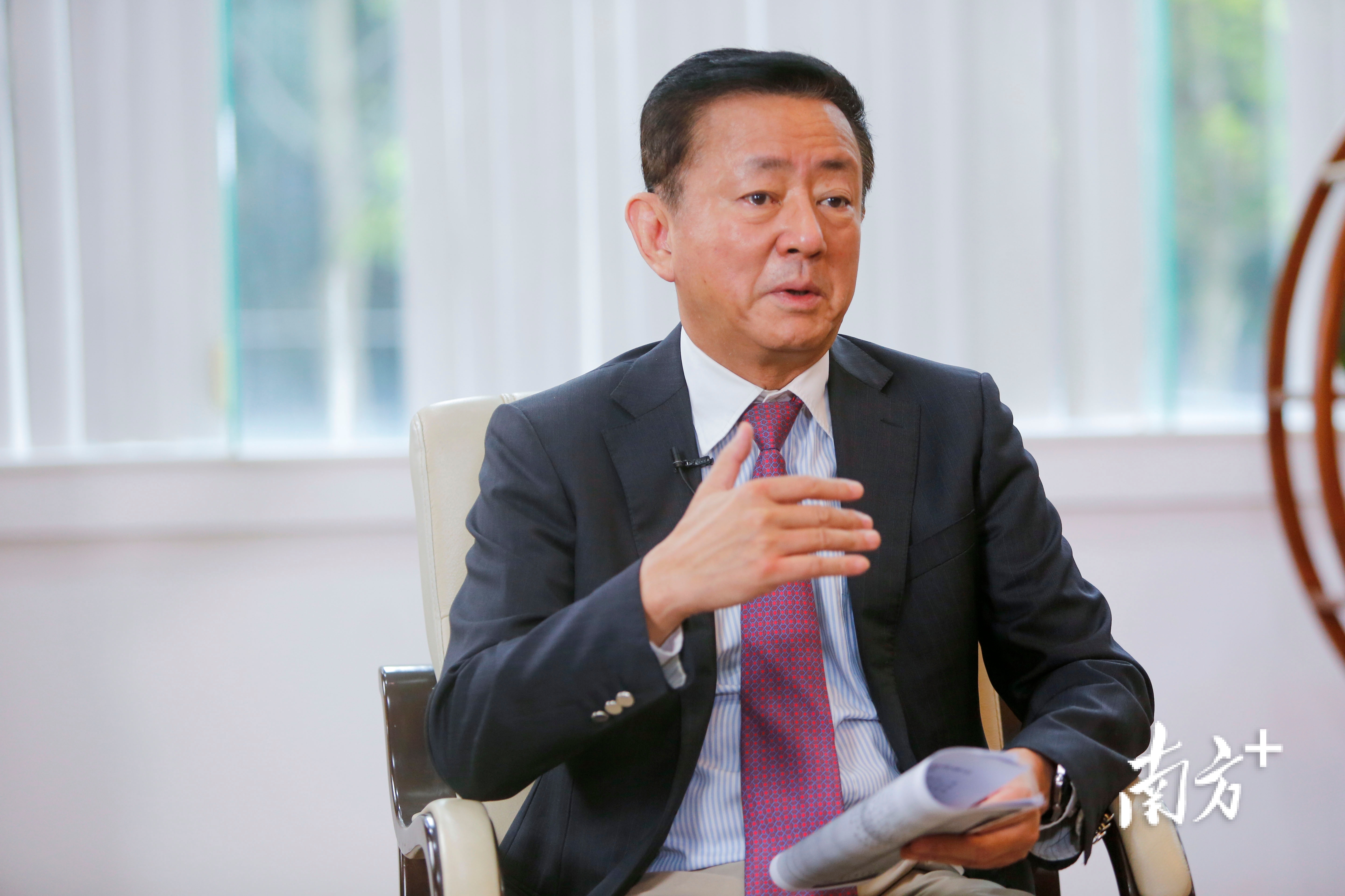 中国(深圳)综合开发研究院院长樊纲:深港携手推动前沿技术产业化