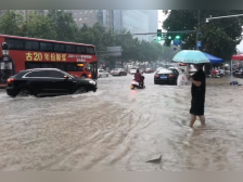 河南多地罕见暴雨！有广东出发乘客因列车前方塌方被通知下车