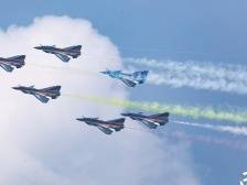 世界级航展+世界级湾区，这个广东“引擎”为什么这么火？