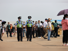 航展幕后：有人试图无证混入现场，2.1万人次警力提供保障