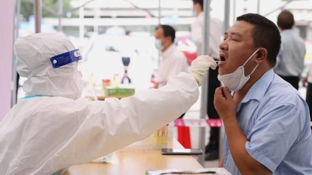 超千名广交会出租司机集中核酸检测,预计还有两轮核酸采样