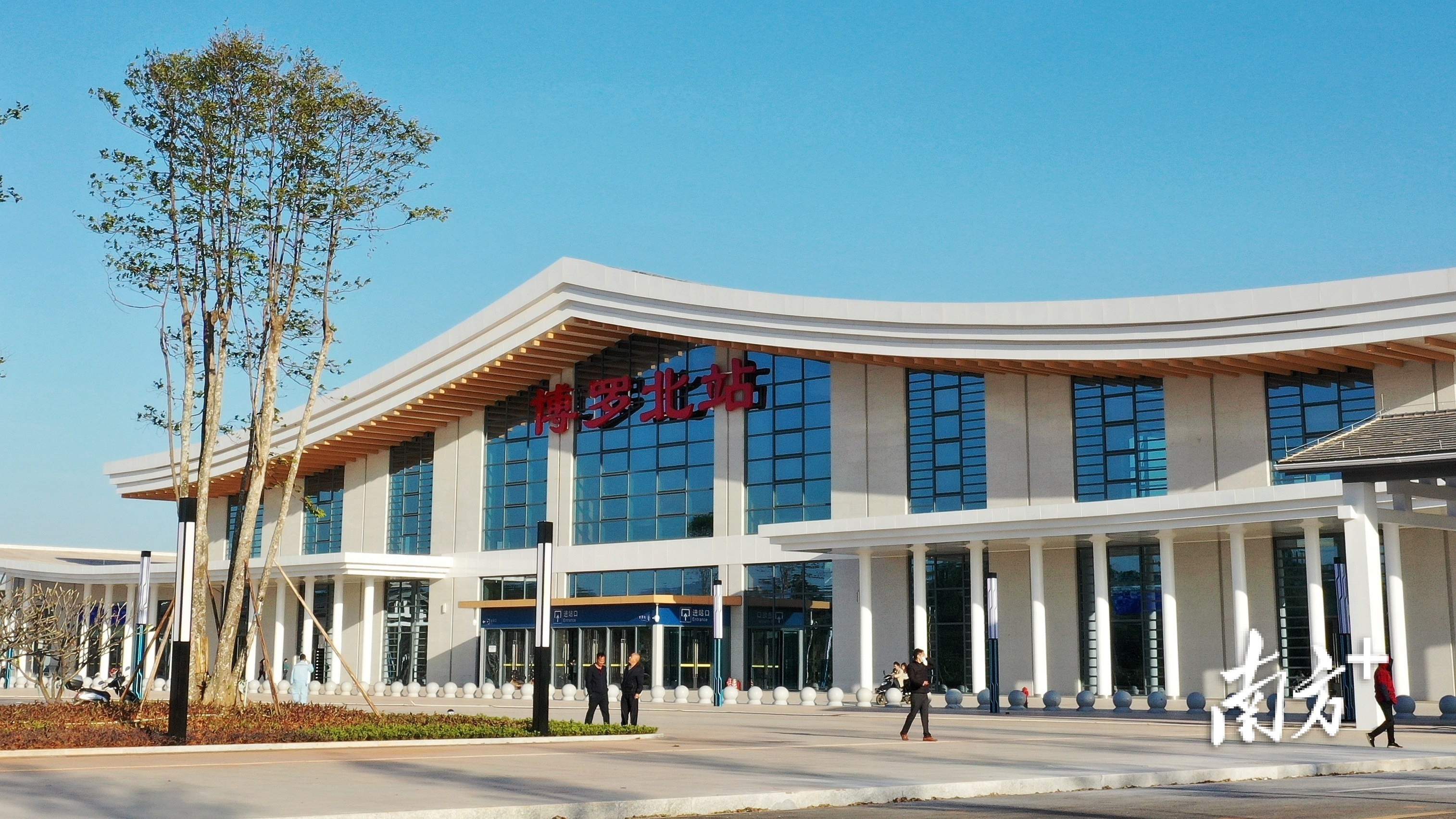 梁维春 摄 梁维春 摄