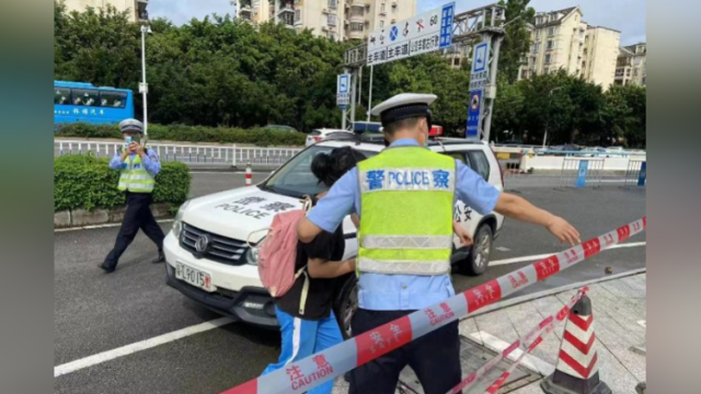 广东公安护航高考:设置绿色通道,护送考生2.9万人次