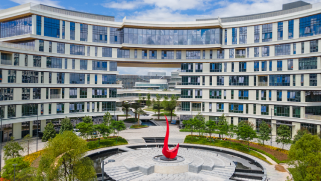 大学与小镇，香港科技大学（广州）落户激活“镇”能量