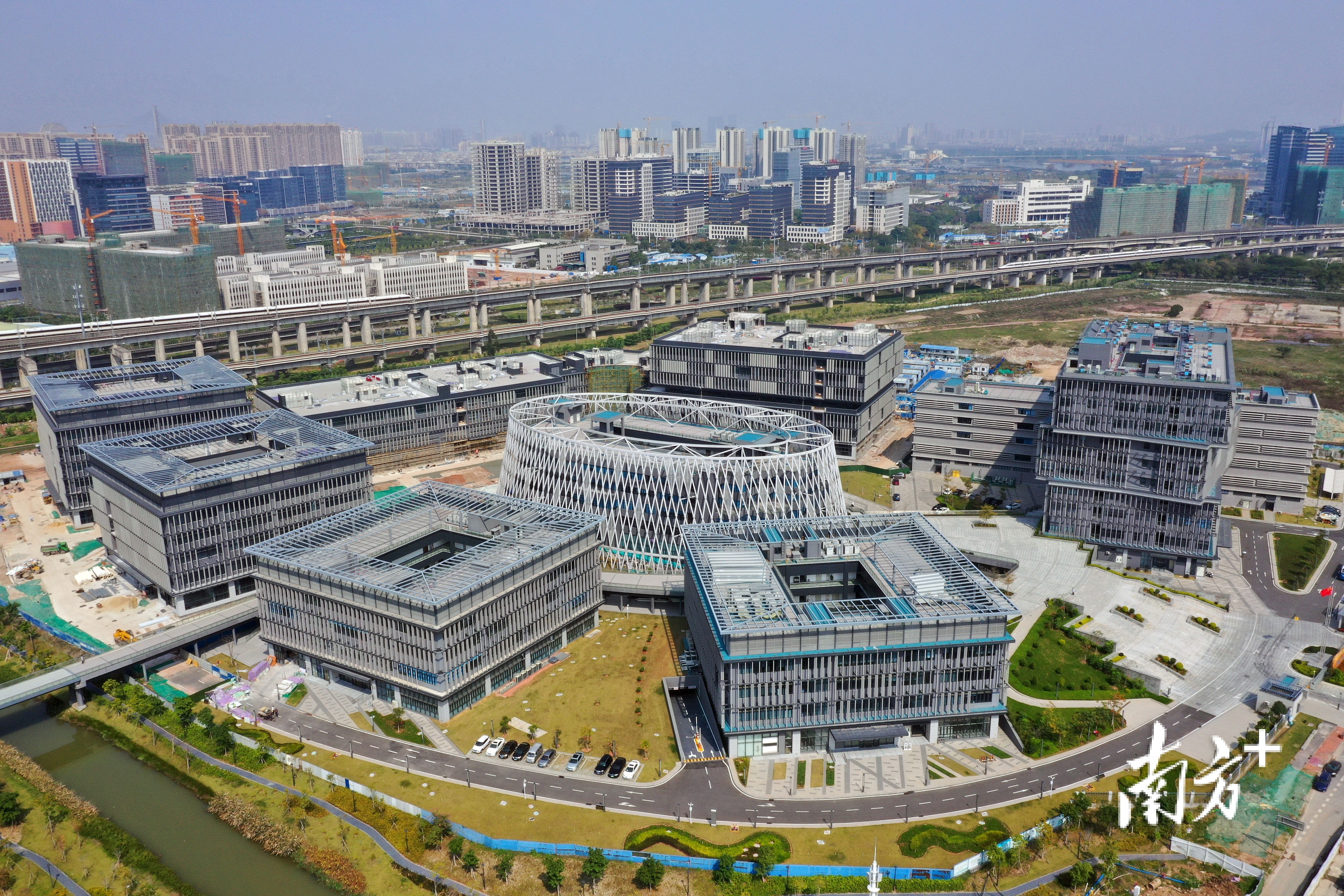 季华实验室.戴嘉信摄