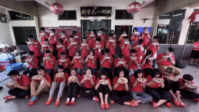 “出花园”礼俗在马来西亚：已传承多年，教会孩子成长和感恩