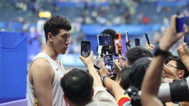 杜润旺全场16分射落韩国队，谈场上冲突：要强硬不要上头