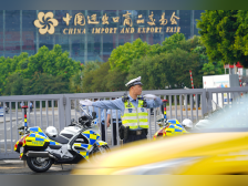 广州警方全力护航广交会!周边道路拥堵指数同比降16.1%