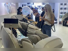 广交会观察|外商爱上“高端按摩椅” 科技养生开启美好生活