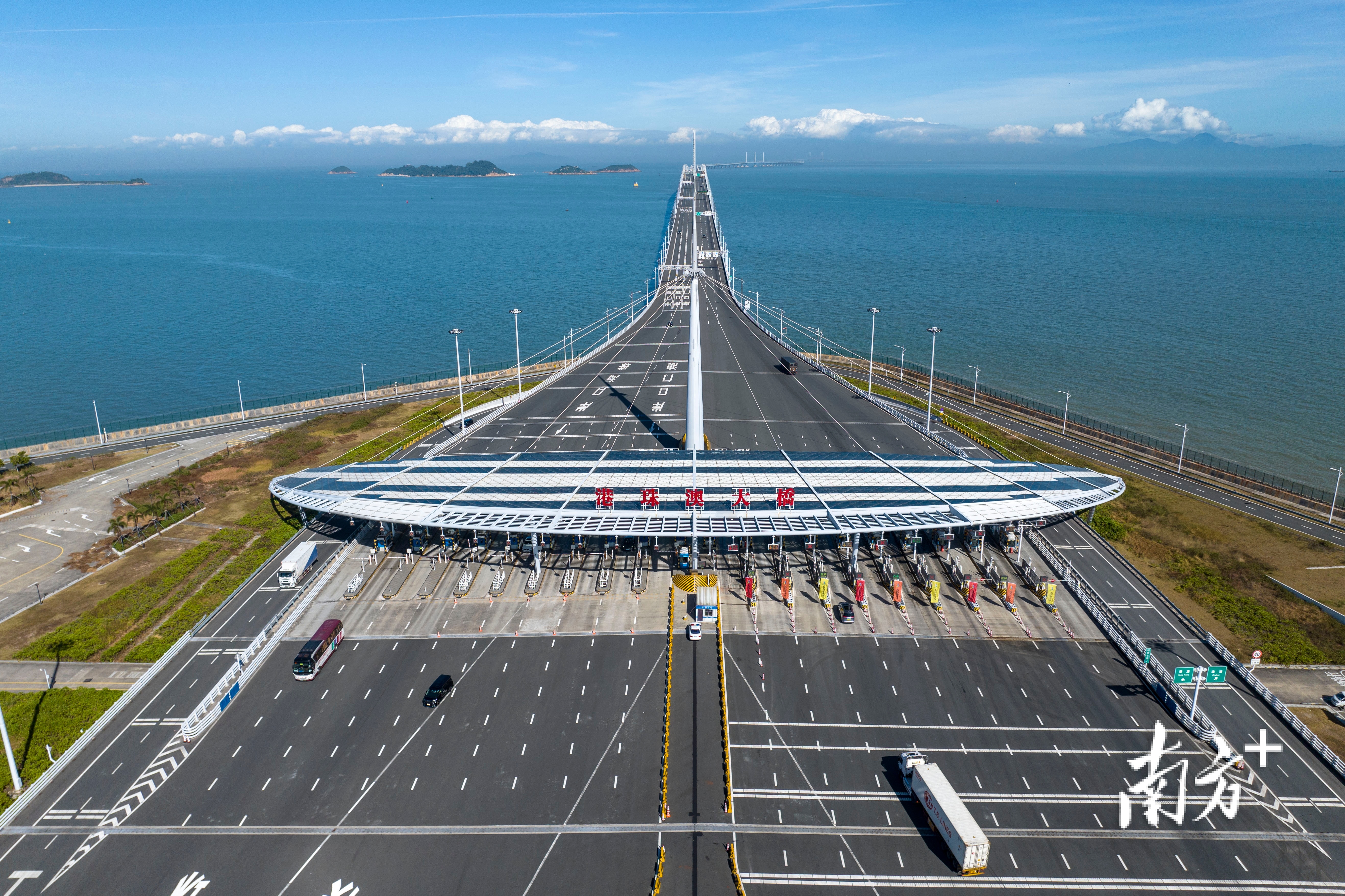 港珠澳大桥。 港珠澳大桥。