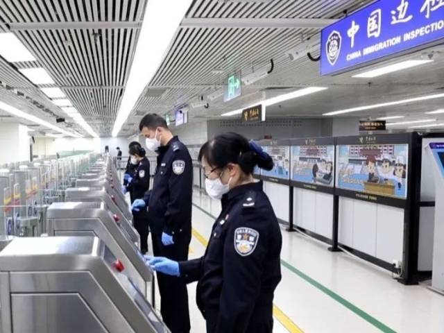 全新推出！一码通深港！