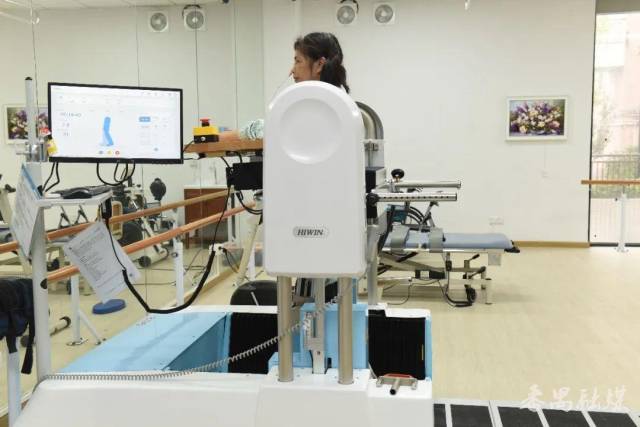 怎么买神经肌肉康复仪家门口的专业康复服务！番禺中心医院医疗集团东院区康复治疗部启用_https://www.jmylbn.com_新闻资讯_第2张