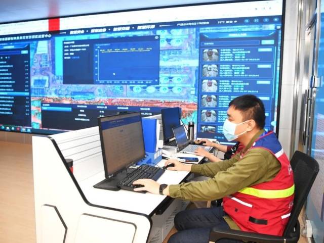 江门：持续完善城乡党建引领基层治理  点亮满城红色“枫”景