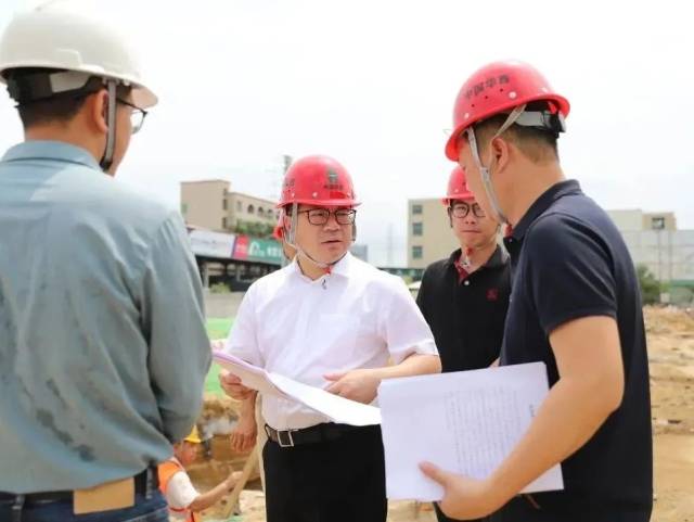 抢进度，保安全！万江深入市重大项目一线调研