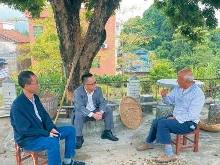 蹲点一线：调查研究“得”与“思”