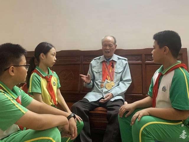 致敬最可爱的人！番禺区退役军人事务局走访慰问抗美援朝老战士