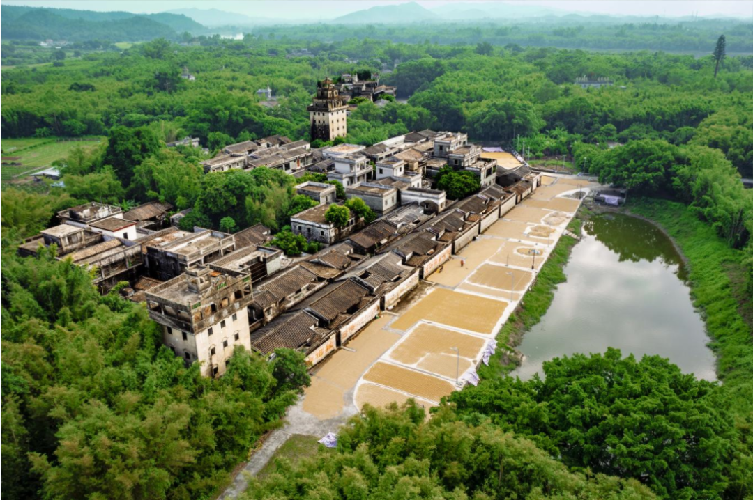 周华东 摄 周华东 摄