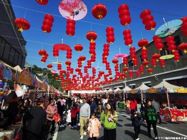广州增城:逛庙会接六福 赏民俗品年味!何仙姑景区迎春庙会热闹非凡