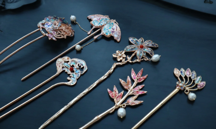 ★茶道具/木地棗！春秋棗/金蒔絵棗2点『筑城 筑良』作！共箱/共布！★ ☆茶道具/木地棗春秋棗/金蒔絵棗2点『筑城 筑良』作共箱/共布