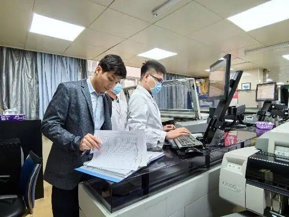 医疗器械怎么进入医院市二医院医疗器械临床试验机构顺利通过省药监局审评认证中心现场检查_https://www.jmylbn.com_新闻资讯_第11张