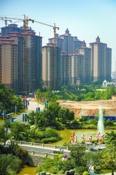 梅州环境优美的房地产项目一角。何森垚 摄