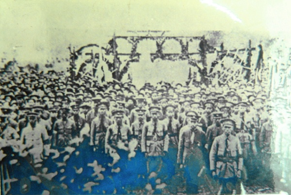 1925年3月30日，抵驻兴城的东征军及兴宁县各界人士在兴城大坝里隆重举行追悼孙中山及阵亡将士大会。