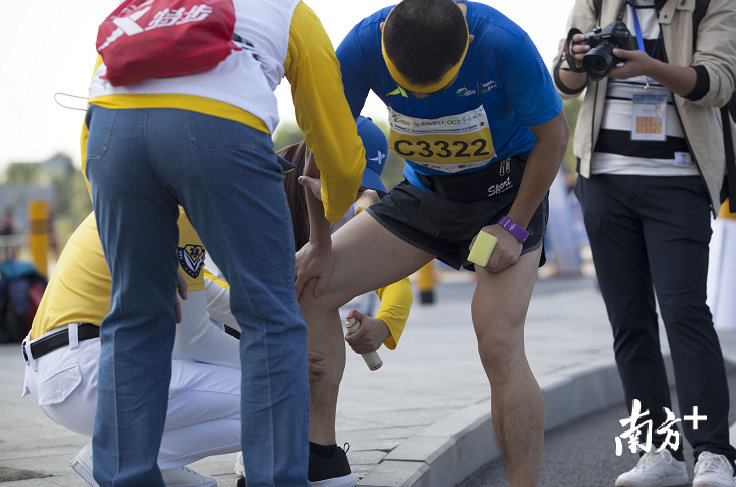 图为赛事医疗保障服务。