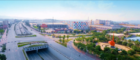 沧江工业园地处珠三角腹地与粤西乃至大西南相交汇的关键节点区域，正加速创建国家级经济技术开发区。