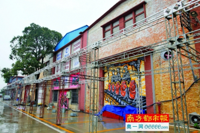  “柴油机1959”项目前身是德力柴油机厂，占地面积2.4万平方米，建筑面积2.8万平方米。按照修旧如旧的原则，柴油机1959被打造成为以运动健身为主，兼容休闲娱乐、美食餐饮、怀旧于一体的特色项目。