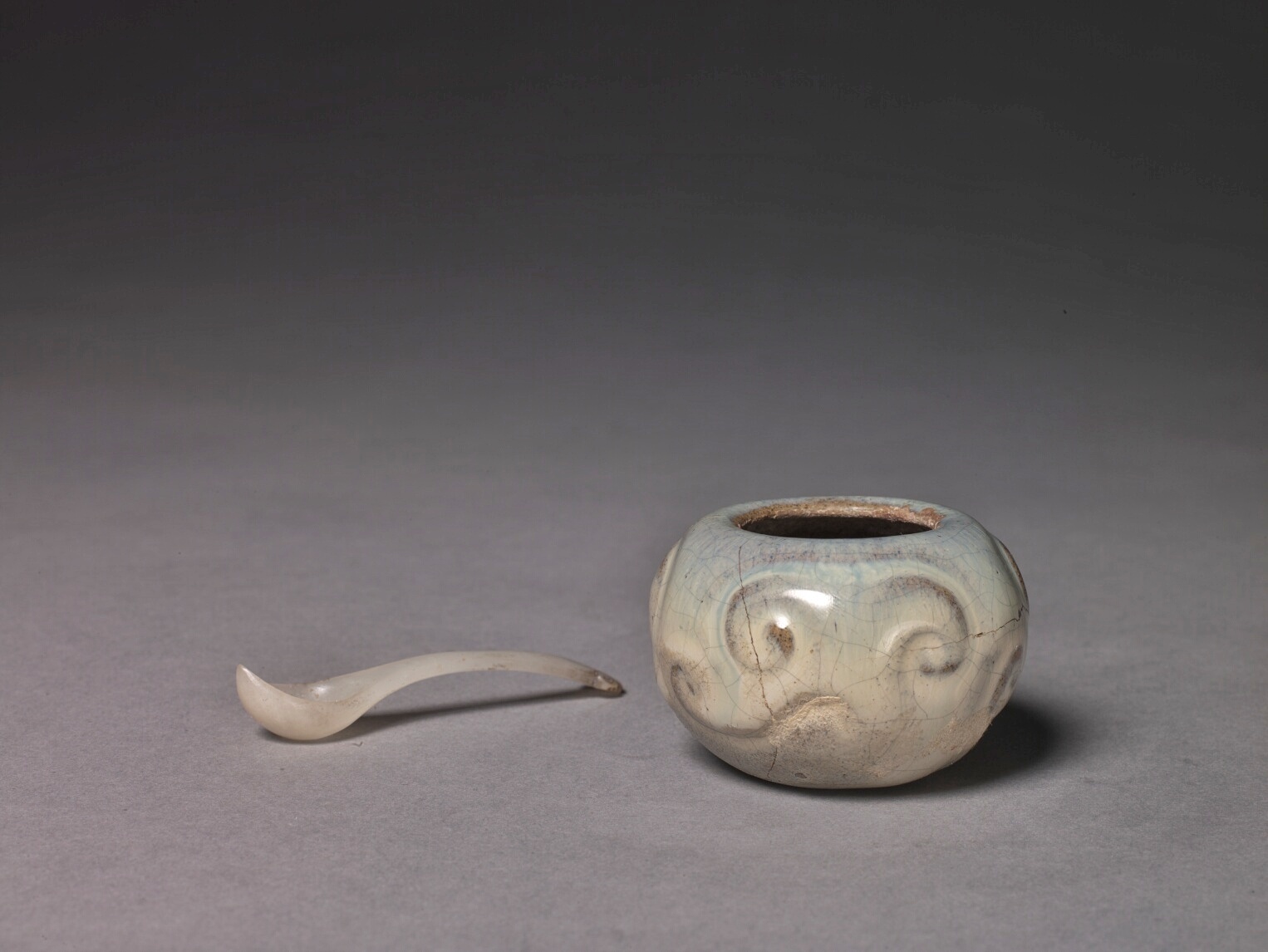 故宫里藏着82件石湾窑器：“佛山制造”百年前已名扬宫廷_南方plus_南方+