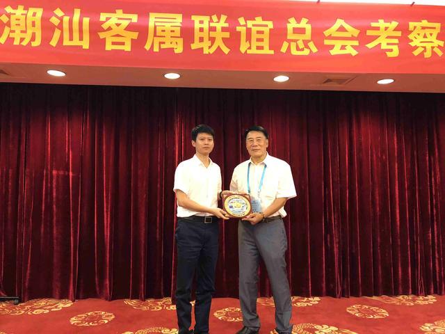 pgc-image/152747798095153b21bca95