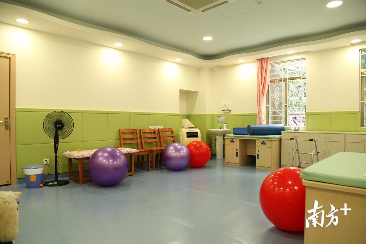 儿童保健中心运动训练室