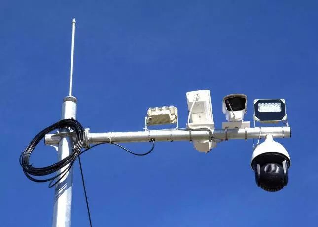 UC国际2025年智能摄像机对比评测：小米智能摄像机4双摄版与其他热门品牌的性能一览