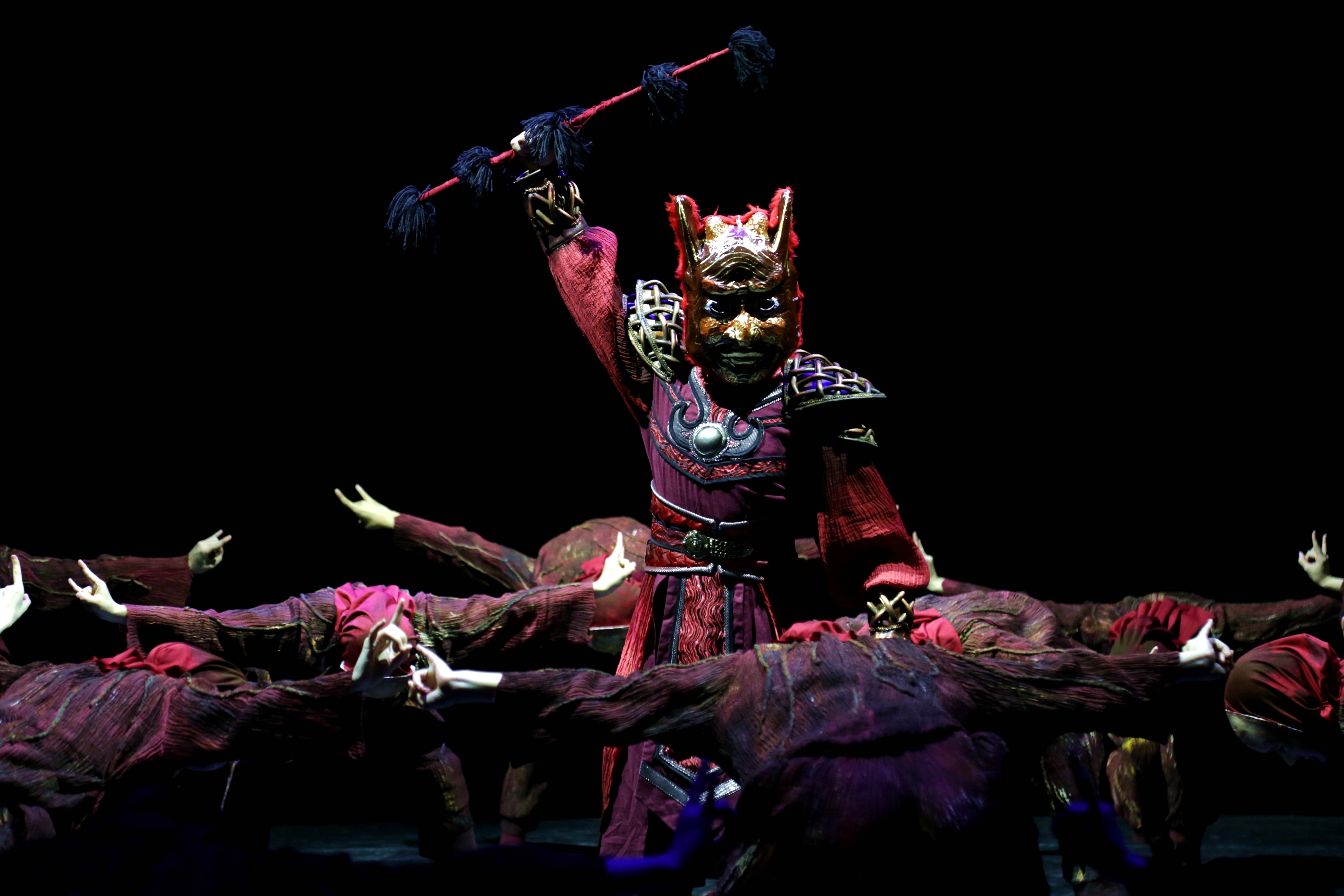 院校专业组《雷公佑红土》 