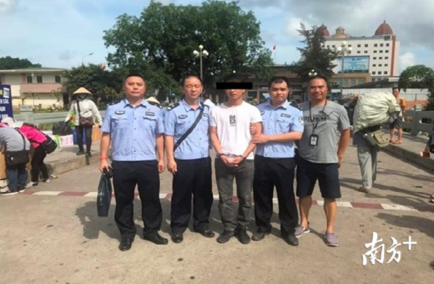 广东警方在越南抓获经济逃犯