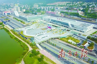 肇庆火车站综合体启用。 肇庆火车站综合体启用。