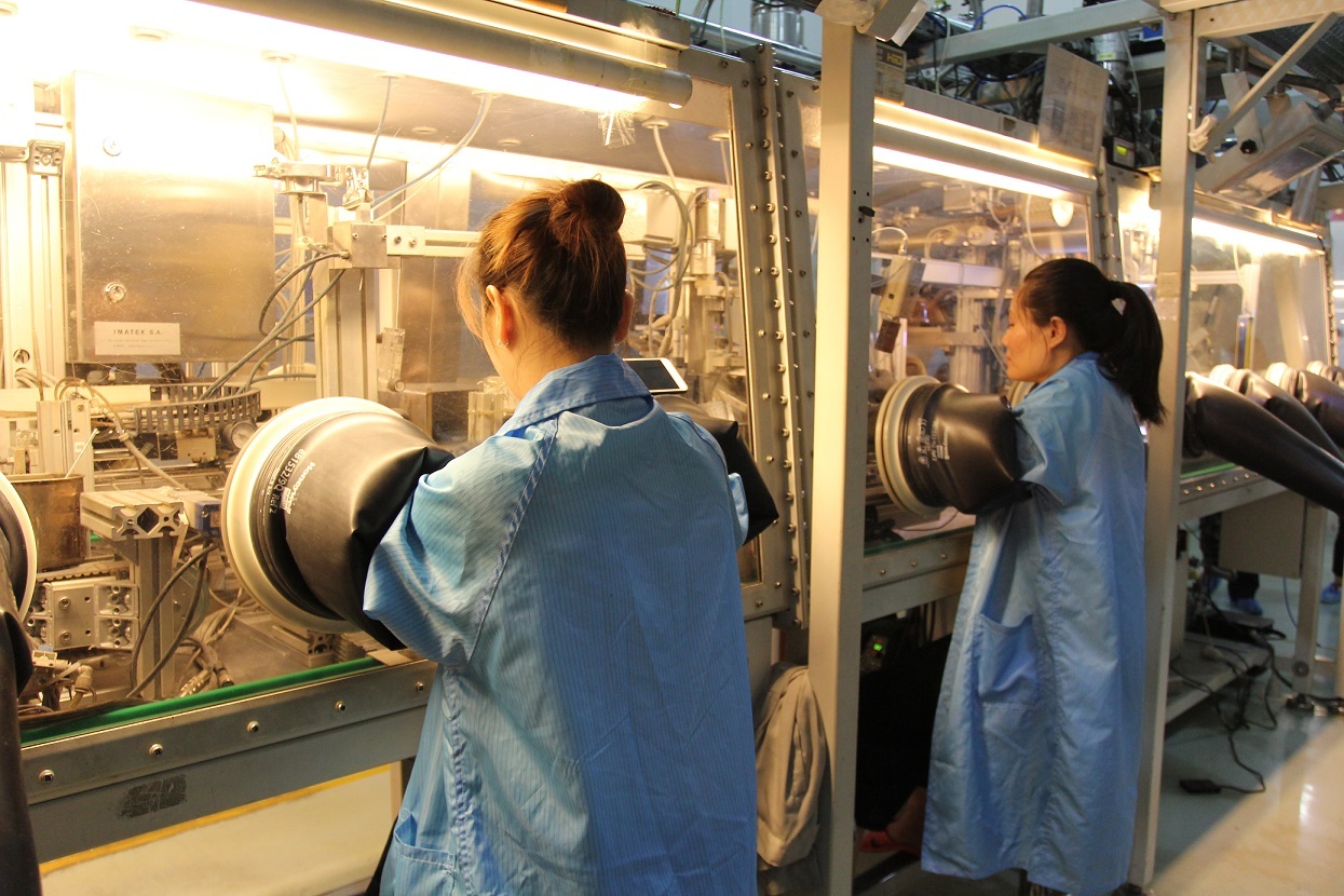 雪莱特作为国内最大的HID汽车灯生产制造基地之一，也是国内唯一一家有能力与汽车厂进行整车配套对接的生产厂家。雪莱特供图