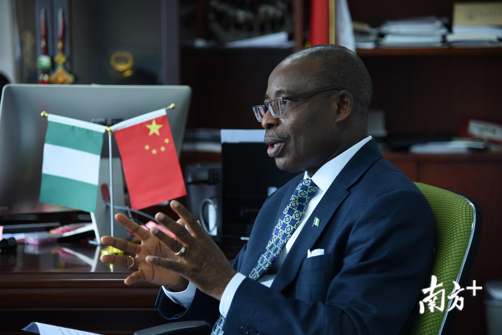 尼日利亚驻广州总领事瓦勒•奥罗寇。