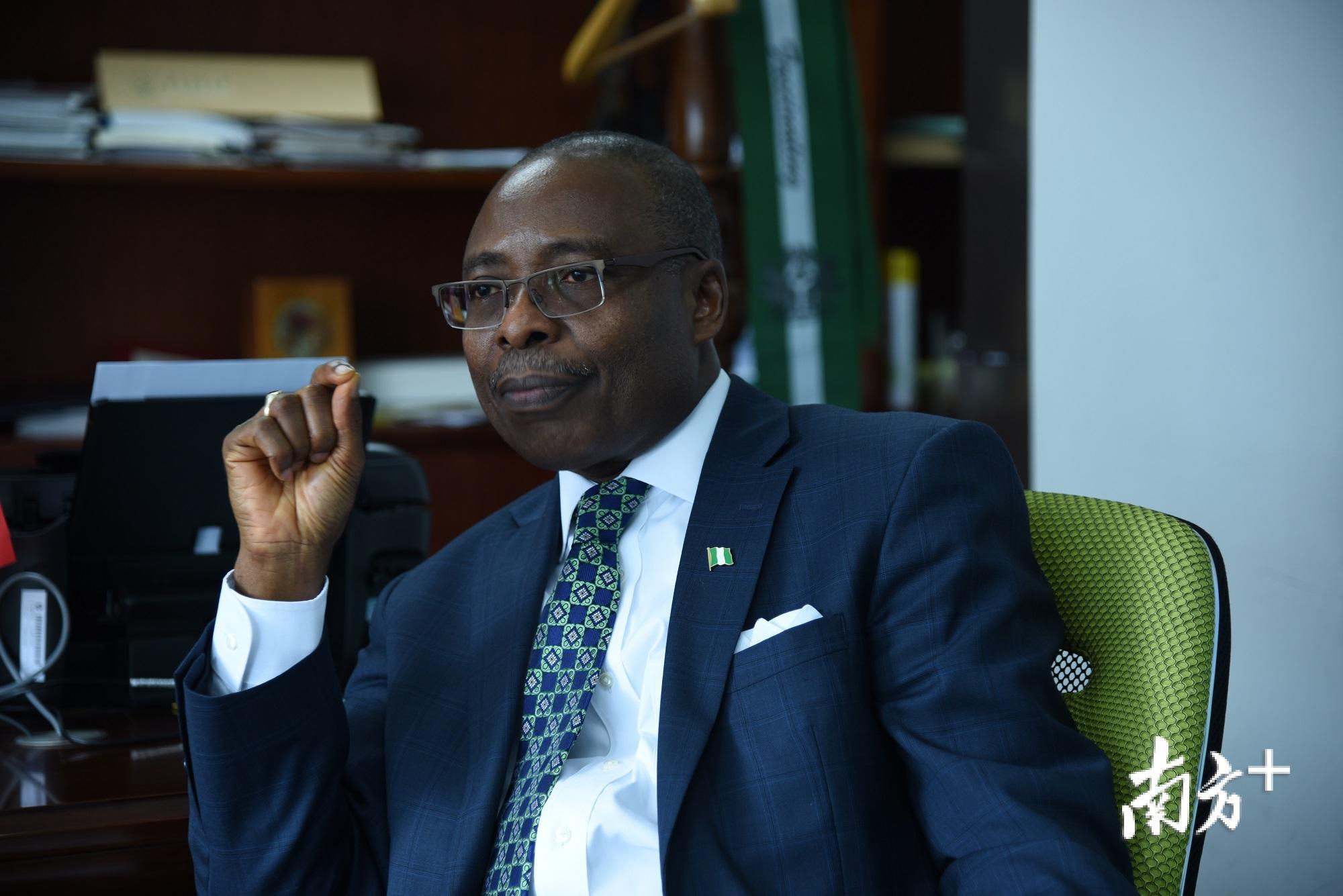 尼日利亚驻广州总领事瓦勒•奥罗寇。