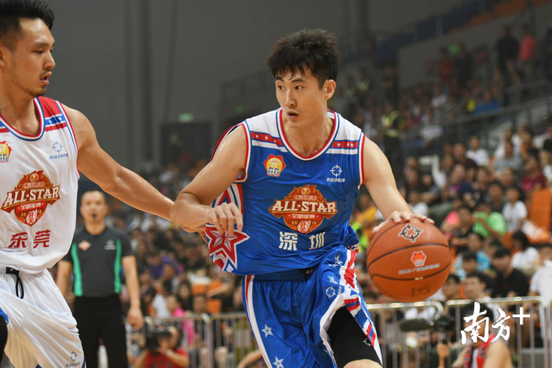 2018年8月24日，东莞长安举行的省男篮联赛明星赛上，提前上演的莞深对决