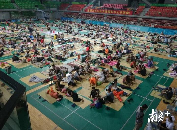 坪山全区41处避险场所已全部开放。南方日报 南方＋记者刘婷婷摄。