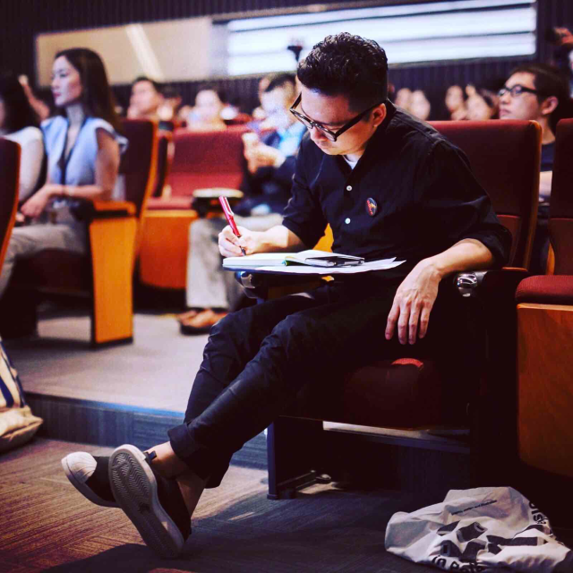 前沿艺穗艺术中心负责人朱德才